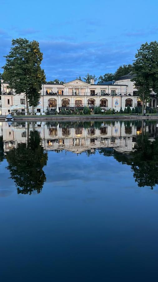 Uzdrowisko Sanatorium Augustow Palac Na Wodzie Falkowski Augustów Exterior foto